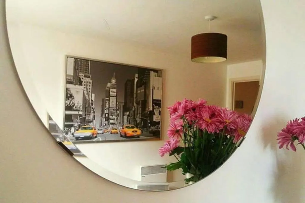Superhost 1 Bedroom Flat 15 Mins To Center,Zone 2 London Apartment