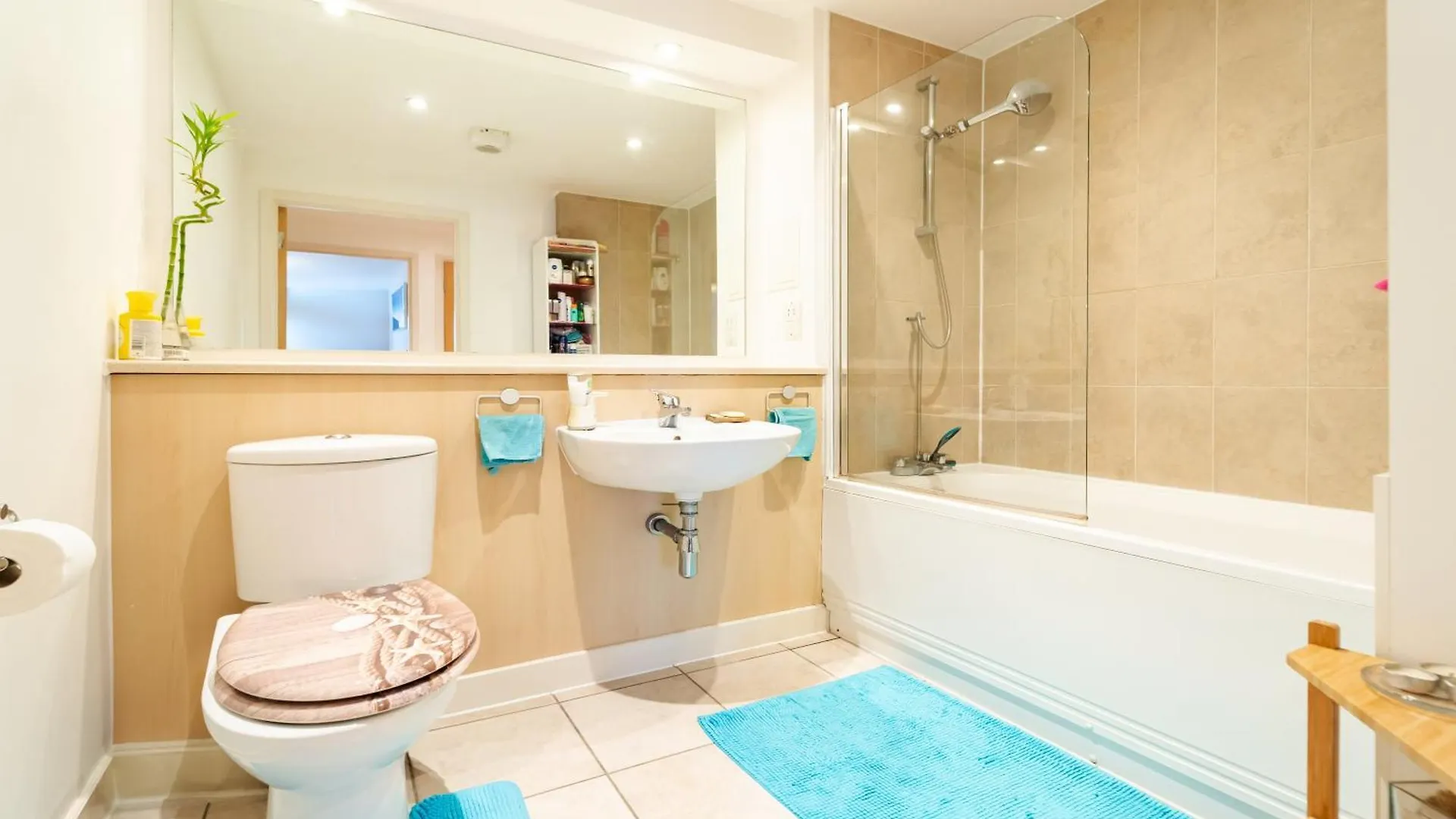 Superhost 1 Bedroom Flat 15 Mins To Center,Zone 2 London